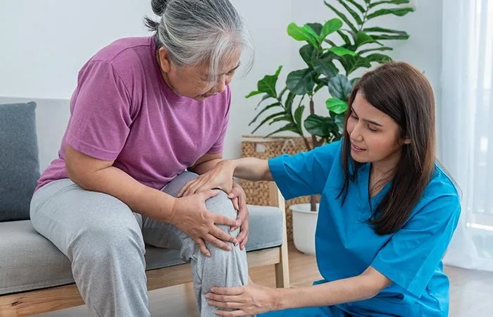 Physician portrait representing orthopedic consultation