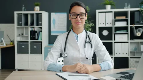 Portrait of an internal medicine editorial board reviewer